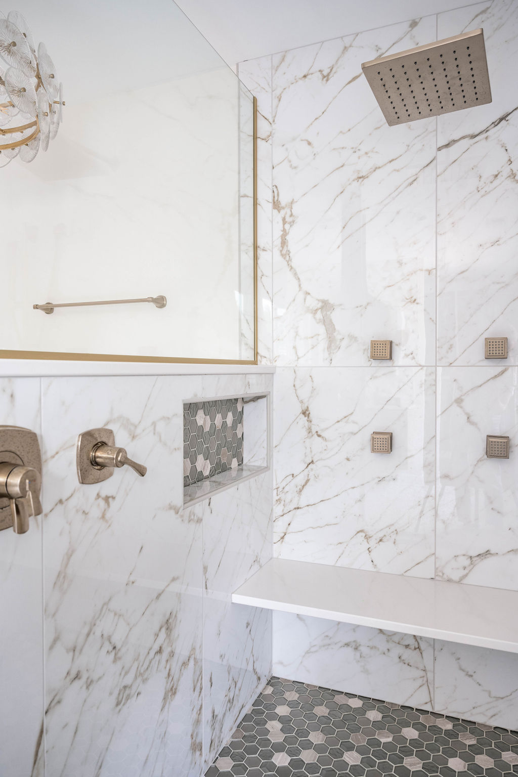 Bathroom Remodel Omaha - Omaha's Premier Walls2Floors Pros